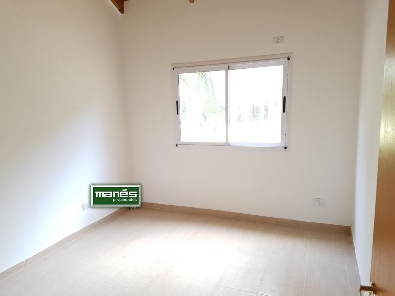 Manés Propiedades Casa a estrenar en el barrio cerrado EUCALIPTUS PILAR,(ZONA: Golfer’s CC, Marinas Del Pilar, Rocíos, Palmares, La Emilia, La reserva.) sobre una planta: living, cocina, lavadero, dormitorio principal en suite, dos dormitorios más con otro baño completo, lote 670 metros, superficie cubierta 95 metros, superficie semicubierta 22 metros.
SIN EXPENSAS
U$S135.000.
Manés Propiedades Casa a estrenar en el barrio cerrado EUCALIPTUS PILAR,(ZONA: Golfer’s CC, Marinas Del Pilar, Rocíos, Palmares, La Emilia, La reserva.) sobre una planta: living, cocina, lavadero, dormitorio principal en suite, dos dormitorios más con otro baño completo, lote 670 metros, superficie cubierta 95 metros, superficie semicubierta 22 metros.
SIN EXPENSAS
U$S135.000.